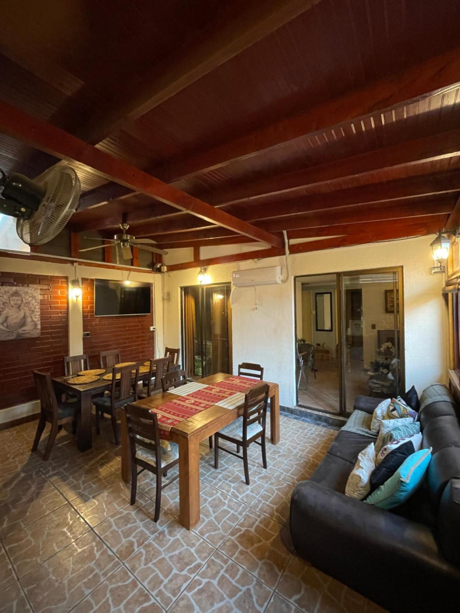 Brisa Serena Bed & Breakfast *